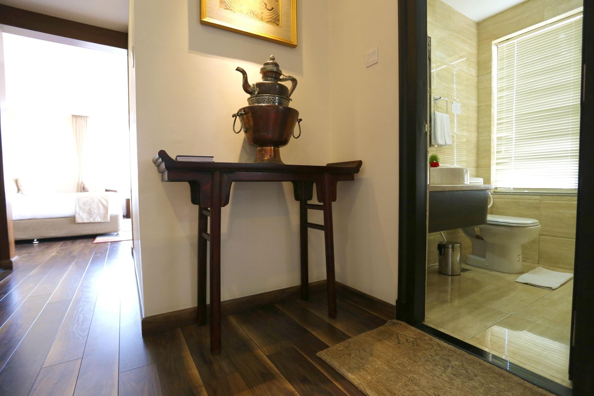 Hotel Shambala Катманду Екстер'єр фото